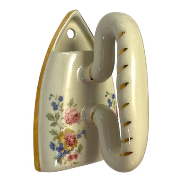 Vintage Ceramic Flat Iron Wall Pocket – Floral & Gold Trim – Edwardian Kitchen G - Picture 1 of 6
